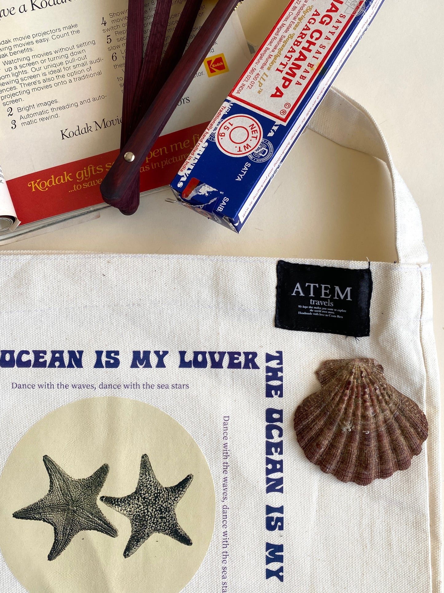 The ocean in my Lover Tote