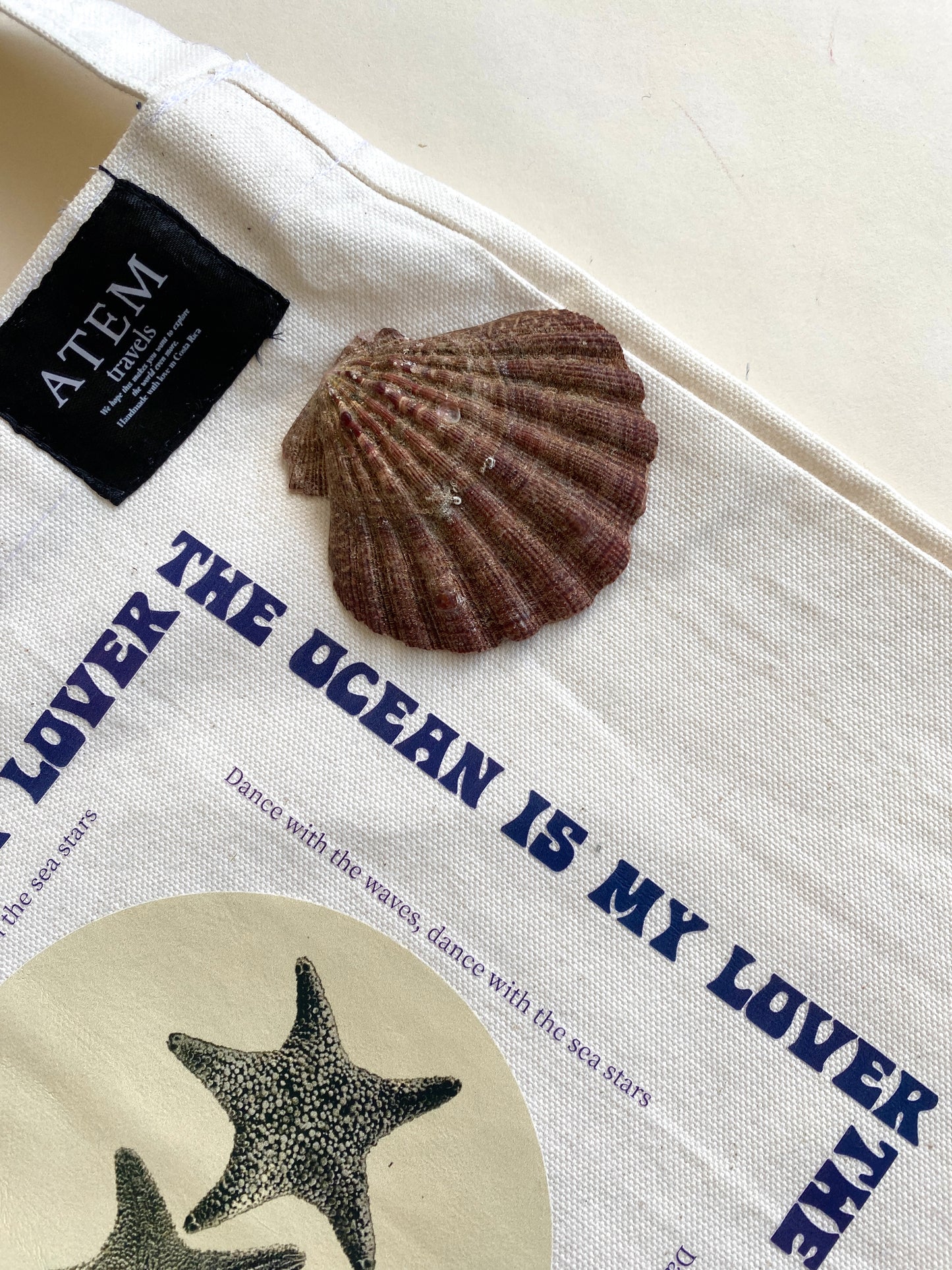 The ocean in my Lover Tote